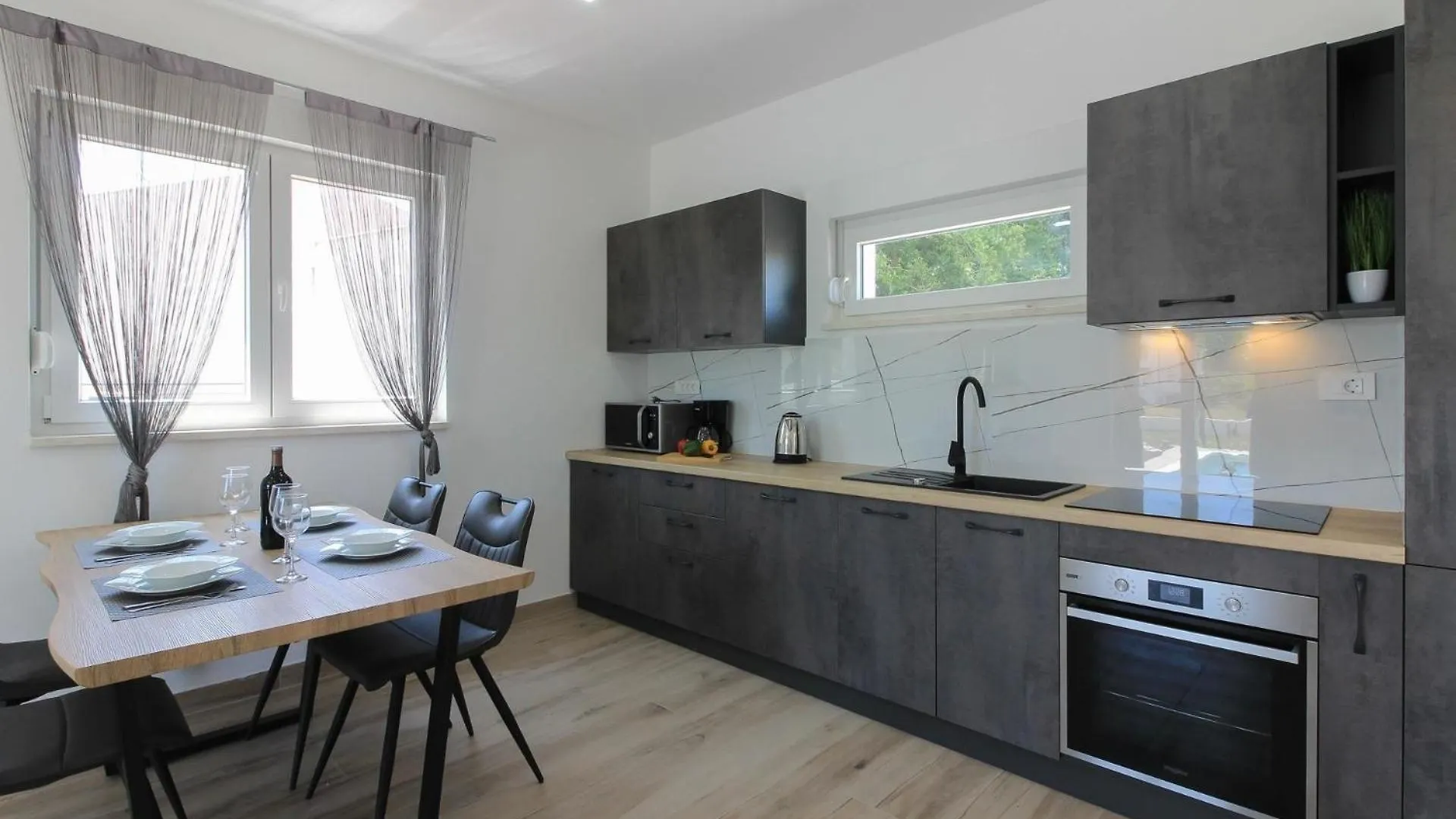 Holiday home Ferienhaus Mit Privatpool Fuer 4 Personen Ca 60 Qm In Sisan, Istrien Suedkueste Von Istrien