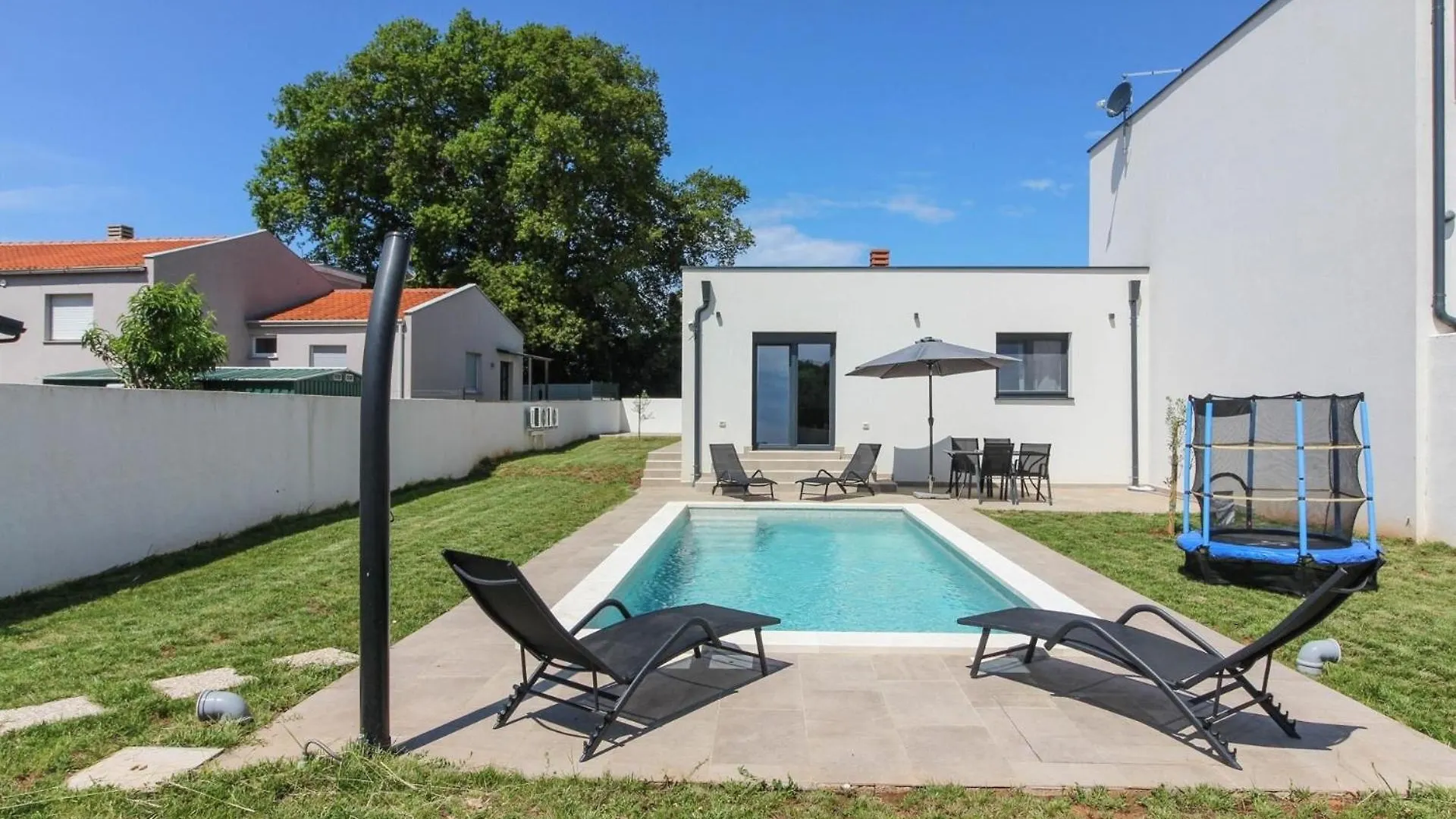 Holiday home Ferienhaus Mit Privatpool Fuer 4 Personen Ca 60 Qm In Sisan, Istrien Suedkueste Von Istrien Croatia