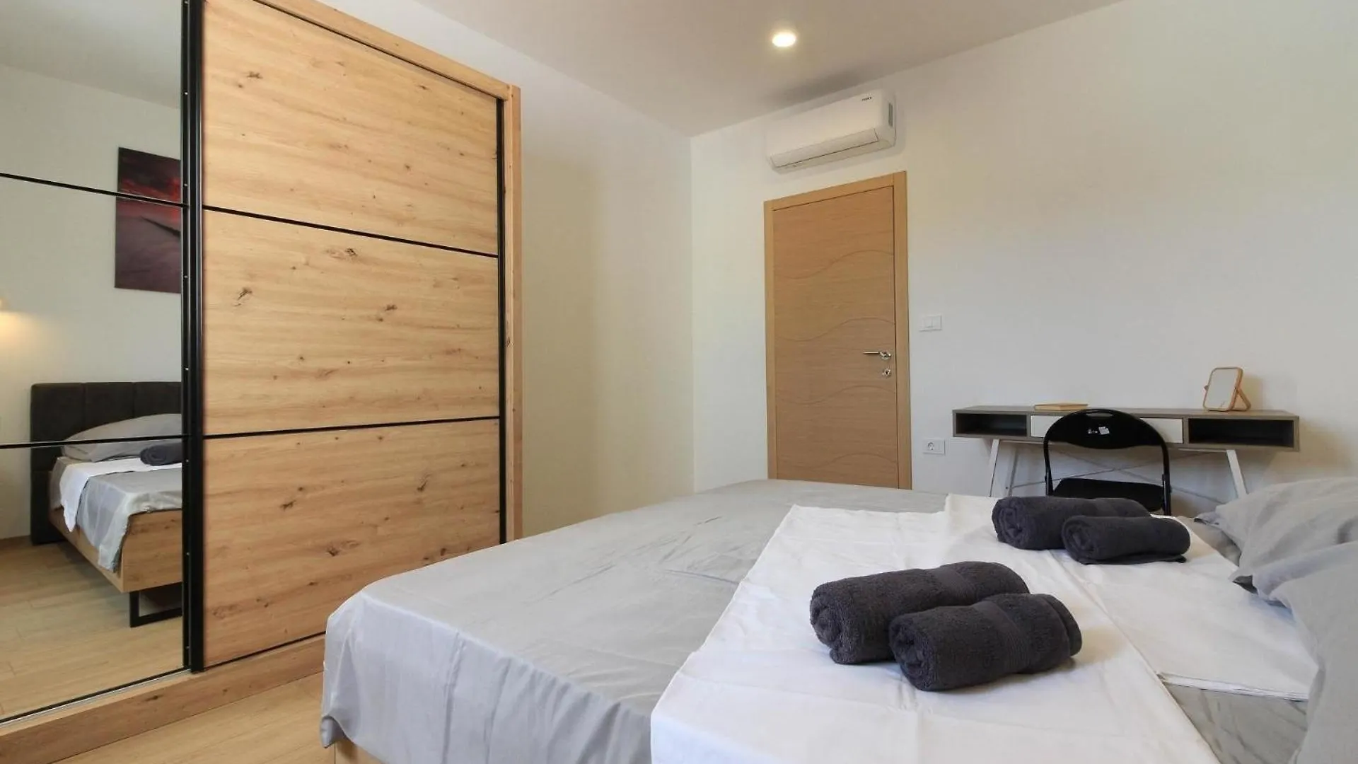 Ferienhaus Mit Privatpool Fuer 4 Personen Ca 60 Qm In Sisan, Istrien Suedkueste Von Istrien 0*, Sisan